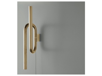 Tobia Wall Light