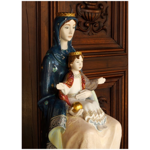 Romanesque Mater Figurine. Limited Edition 13