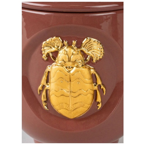 Scarab candle Luxurious animals. Moonlight Scent 8