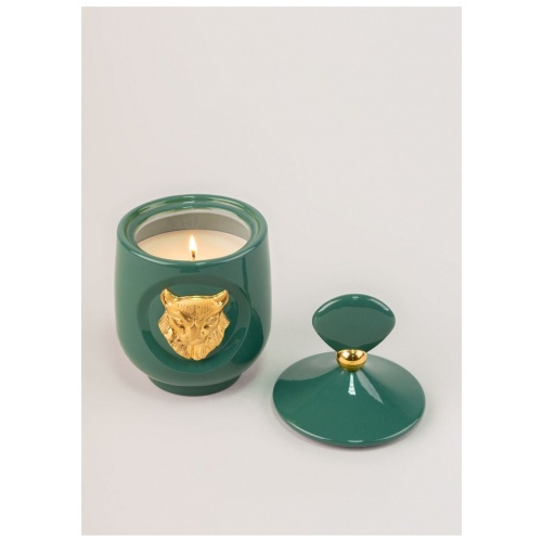 Lynx candle Luxurious animals. Redwood fire Scent 5