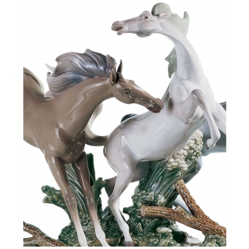 Born Free Horses Sculpture 6