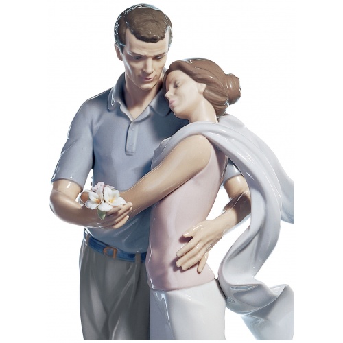 You’re Everything to Me Couple Figurine 6