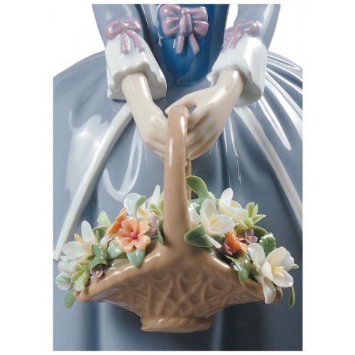 Garden Blossoms Woman Figurine 6