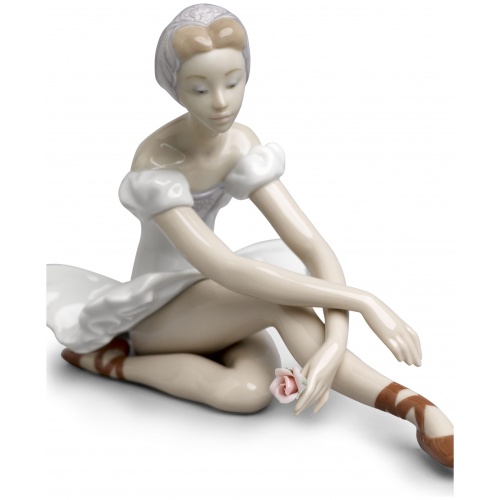 Rose Ballet Figurine 5