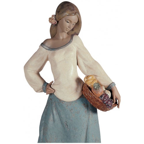 Seasonal Gifts Woman Figurine 6