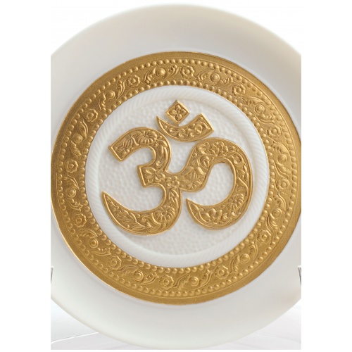 Om Decorative Plate. Golden Lustre 5