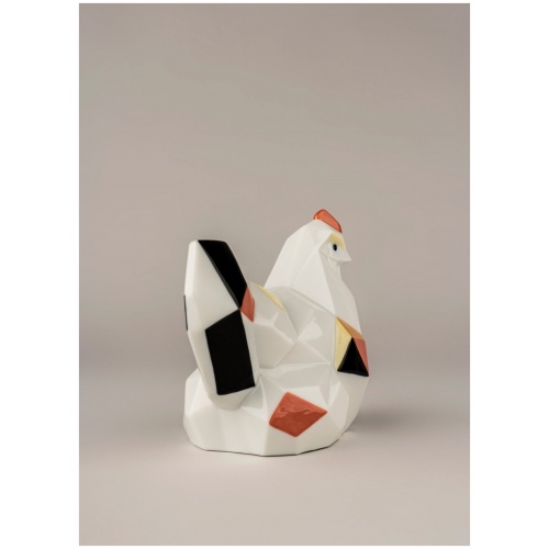 Hen Figurine 7