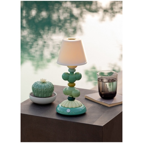 Cactus Firefly Table Lamp. Yellow and Blue 8