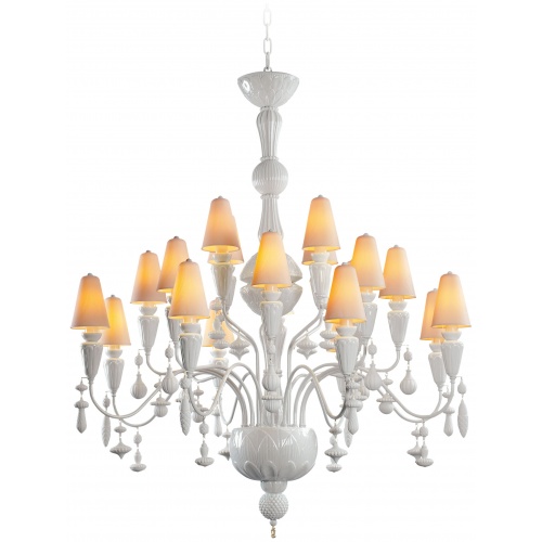 Ivy and Seed 20 Lights Chandelier. Medium Model. White (CE/UK) 6