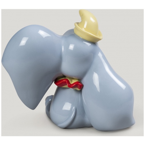 Dumbo Figurine 6