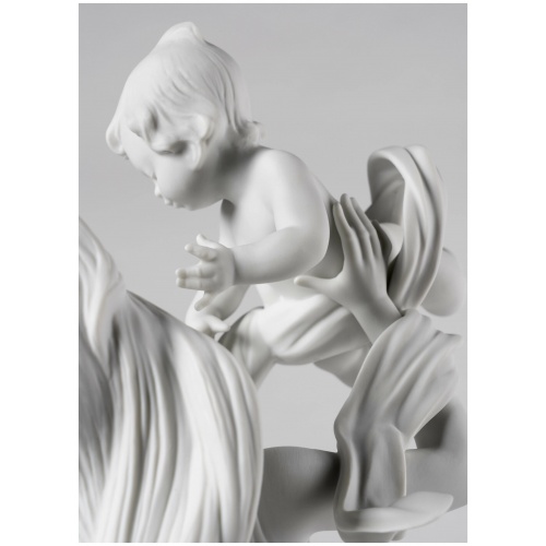 My Little Sweetie Mother Figurine. Matte White 8