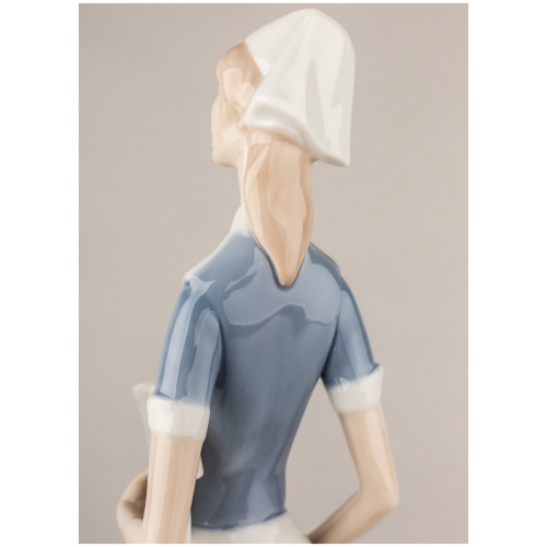 Nurse Figurine 8