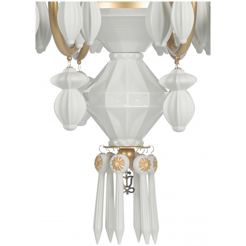 Belle de Nuit 12 Lights Chandelier. Golden Luster (CE/UK) 7