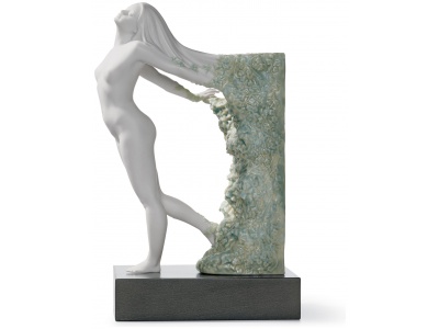 Renovatio Woman Figurine