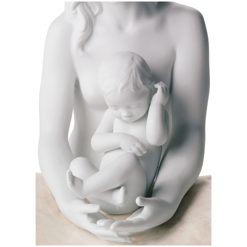 The Mother Figurine 6