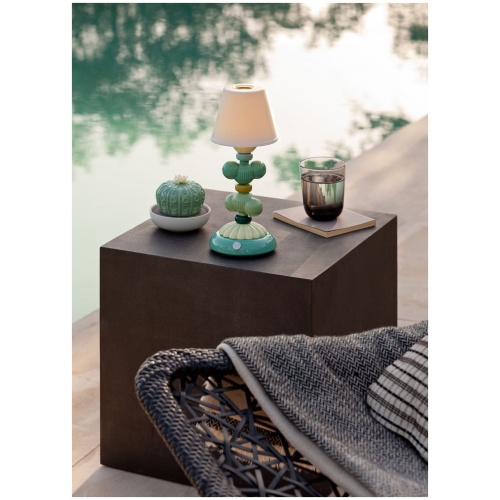 Cactus Firefly Table Lamp. Green 6