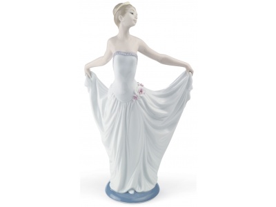 Dancer Ballet Woman Figurine