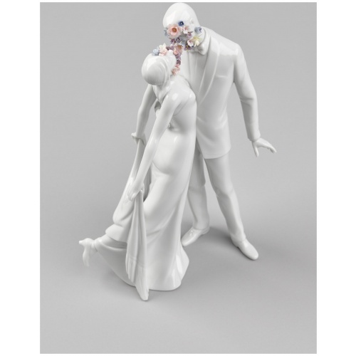 Love I Couple Figurine 7