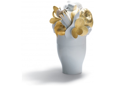 Naturofantastic Vase. Large Model. Golden Lustre