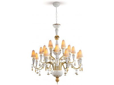 Ivy and Seed 20 Lights Chandelier. Medium Model. Golden Luster (CE/UK)