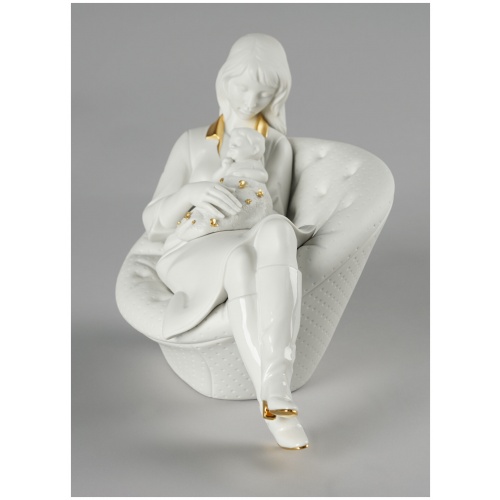 Feels Like Heaven Mother Figurine. Golden Lustre and White 8