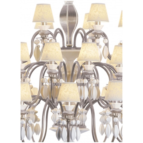 Belle De Nuit 40 Lights Chandelier. Silver Luster (CE/UK) 5