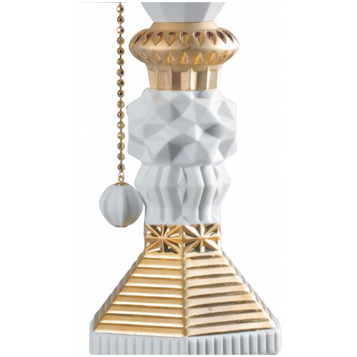 Belle de Nuit Table Lamp. Golden Luster (UK) 8