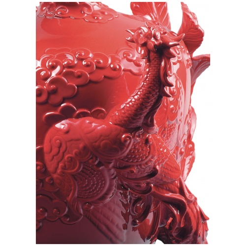 Dragon and Phoenix Vase 7