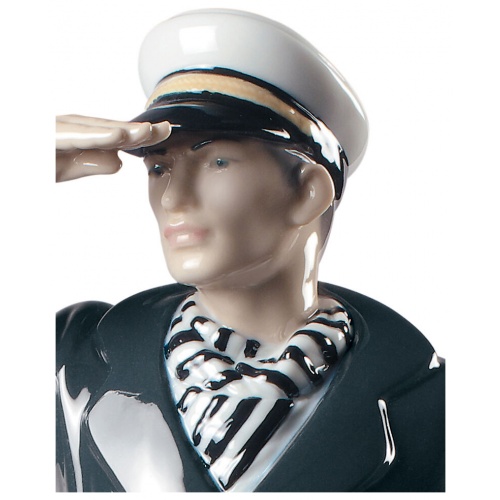 Searching New Horizons Sailor Figurine 7