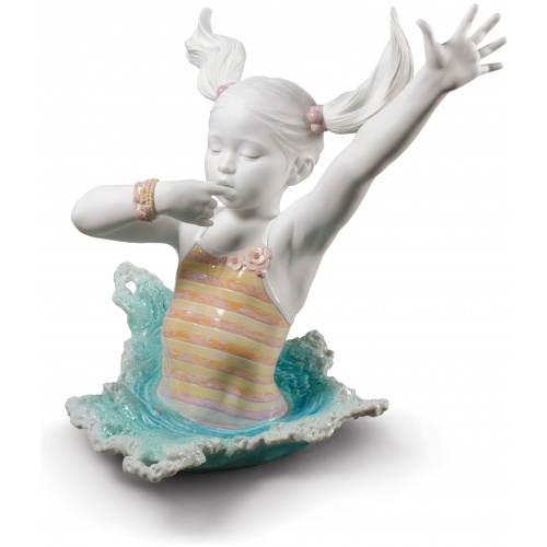 There I Go! Girl Figurine 5