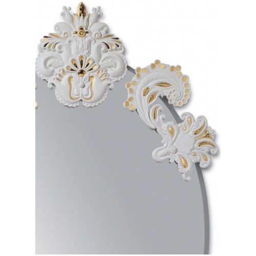 Oval Wall Mirror without Frame. Golden Lustre. Limited Edition 5