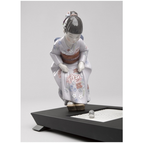 Japanese Garden Children Figurine 10