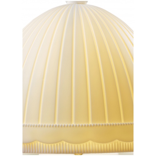 Mademoiselle Elisabeth Table Lamp (UK) 8