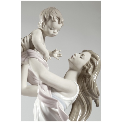 My Little Sweetie Mother Figurine 8