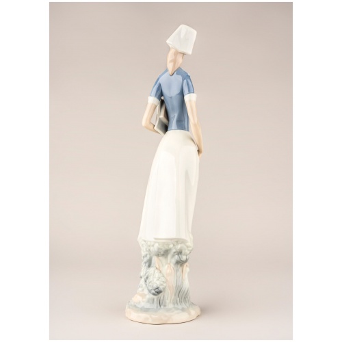 Nurse Figurine 7