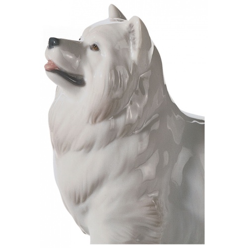 The Dog Figurine 5