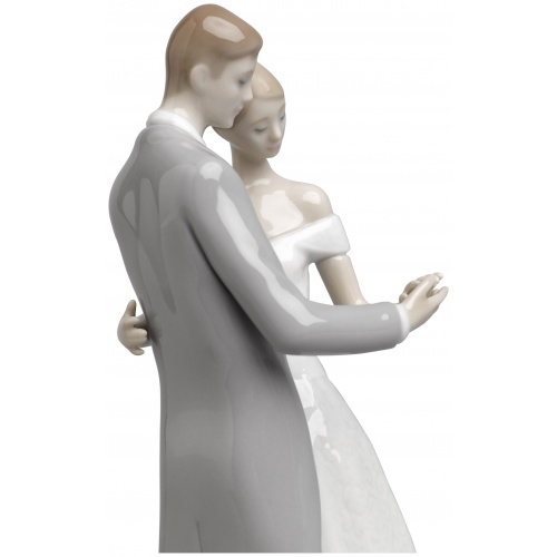 Together Forever Couple Figurine 5