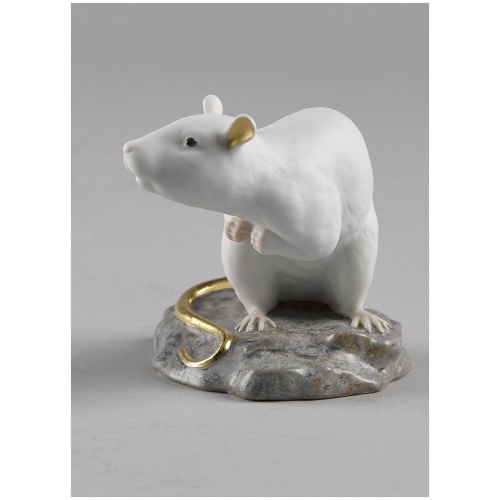 The Rat Mini Figurine 5