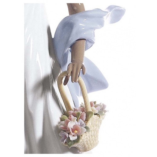 Winds of Romance Woman Figurine 5