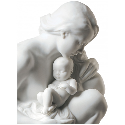 Love’s Bond Mother Figurine 5