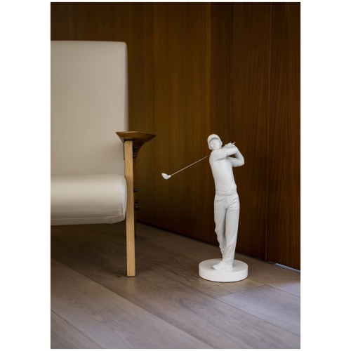 Golf Champion Man Figurine. White 5