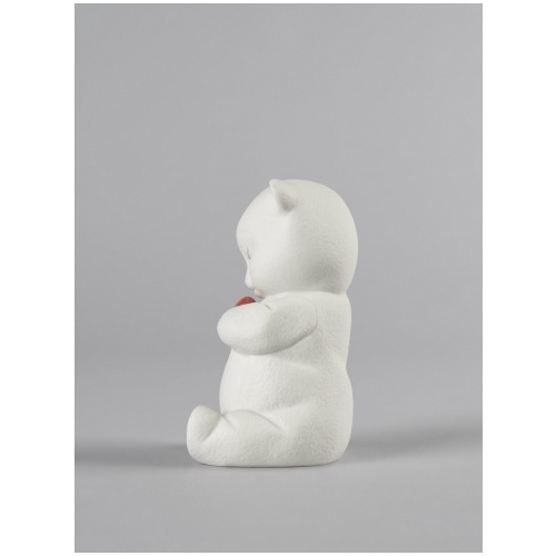 Roby-Corageous Bear Figurine 7