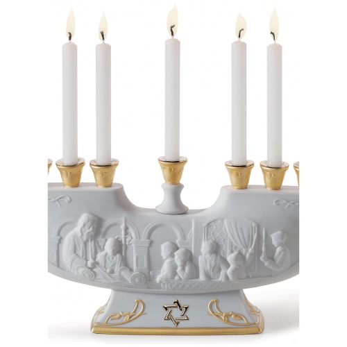 Menorah Figurine. Golden Lustre 5