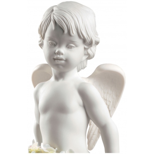 Celestial Flowers Angel Figurine 7