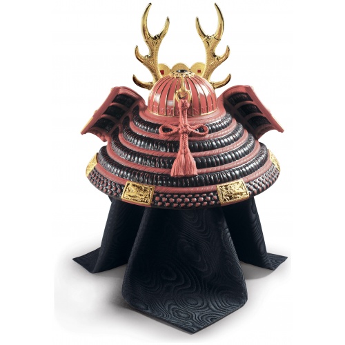 Red Samurai Helmet Figurine. Golden Lustre 6