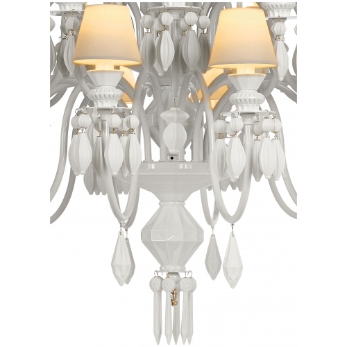 Belle de Nuit 40 Lights Chandelier. White (CE/UK) 7