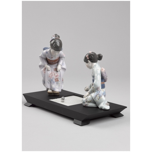 Japanese Garden Children Figurine 13