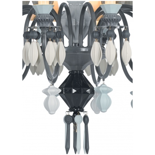 Belle de Nuit 24 Lights Chandelier. Black (CE/UK) 8