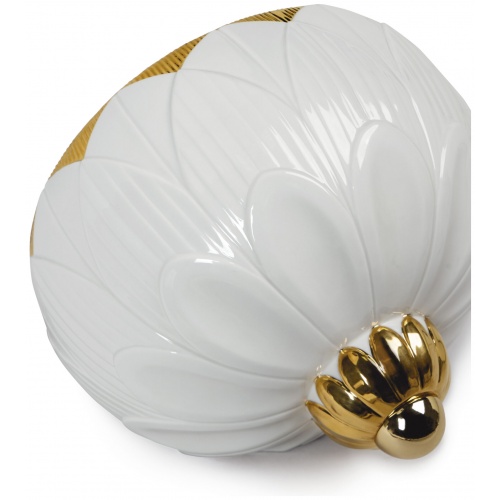 Ivy & Seed Wall Sconce. White and Gold. (CE/UK) 5