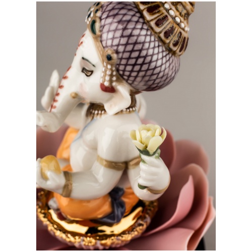 Padmasana Ganesha Figurine 7